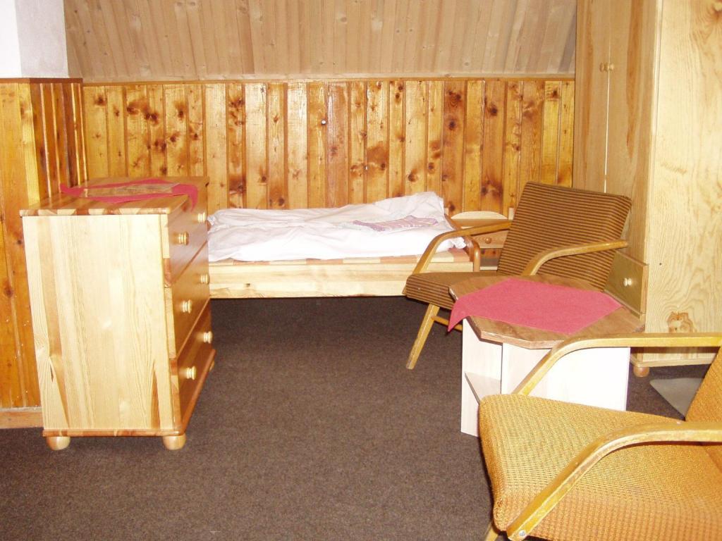 Bungalovy Pri Hoteli Spojar Ziar Room photo